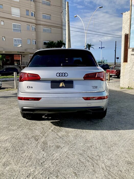 AUDI Q5 2018 completo