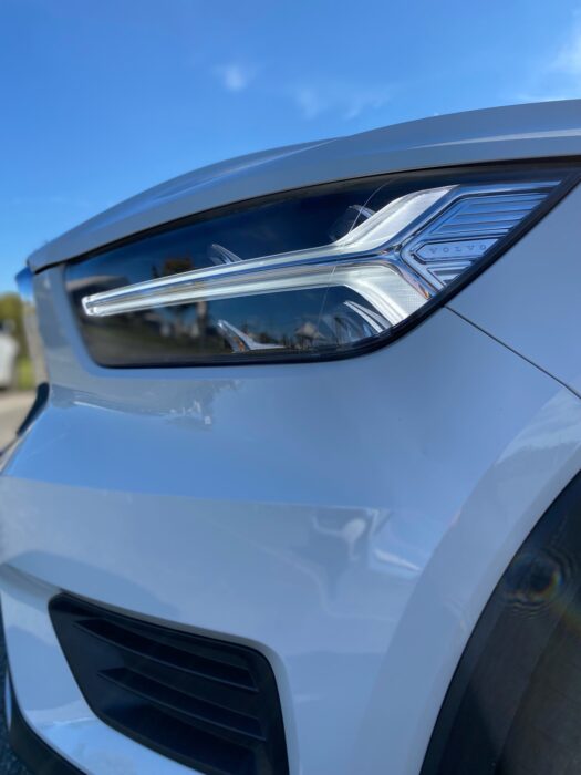 VOLVO XC40 2019 completo