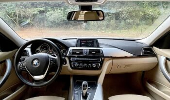 BMW 320i 2018 completo