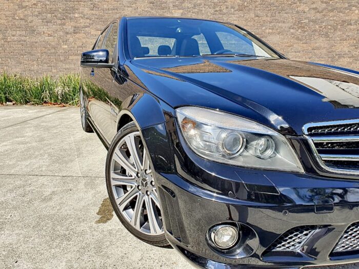 MERCEDES-BENZ C 63 2009 completo