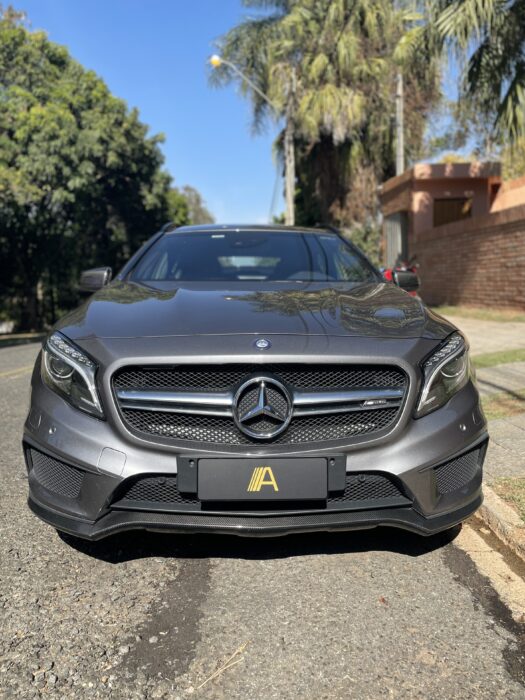 MERCEDES-BENZ GLA 45 AMG 2015 completo