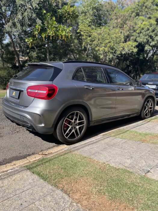 MERCEDES-BENZ GLA 45 AMG 2015 completo