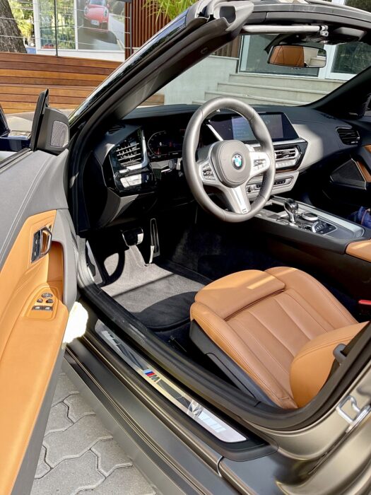 BMW Z4 2021 completo