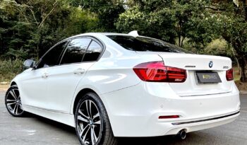 BMW 320i 2018 completo