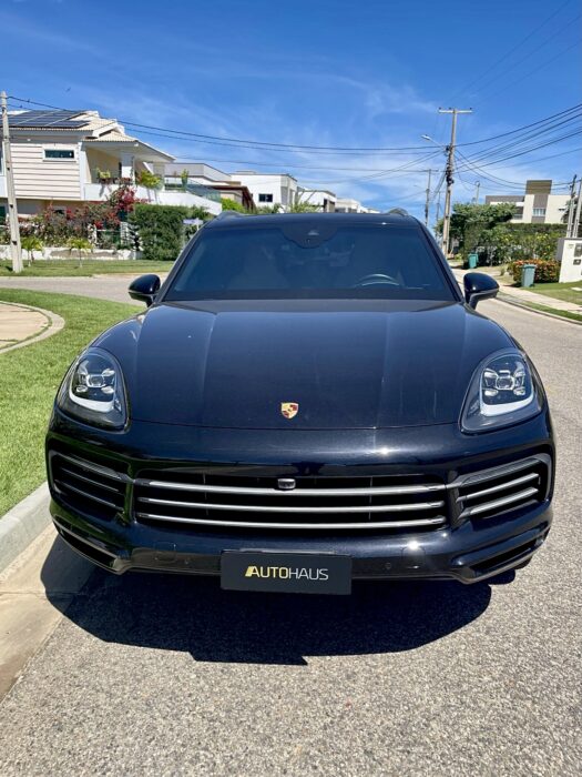 PORSCHE CAYENNE 2020 completo