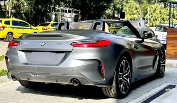 BMW Z4 2021 completo