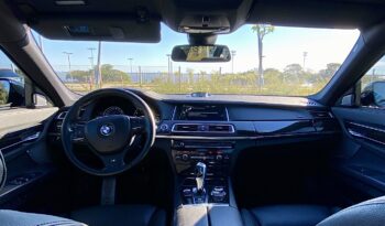 BMW 750 2014 completo