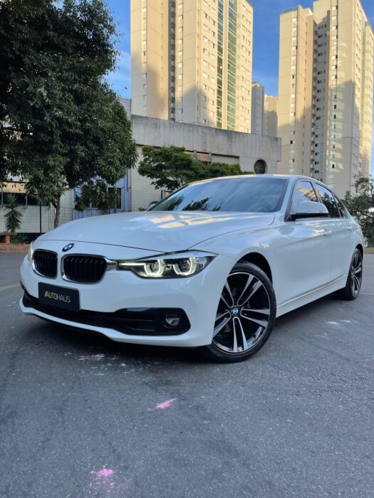 BMW 320i 2018 completo