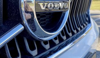 VOLVO XC40 2019 completo