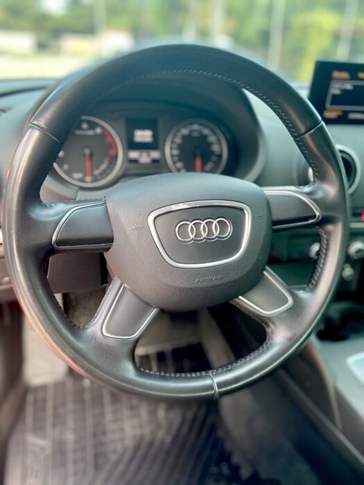 AUDI A3 2016 completo