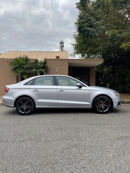 AUDI A3 2016 completo