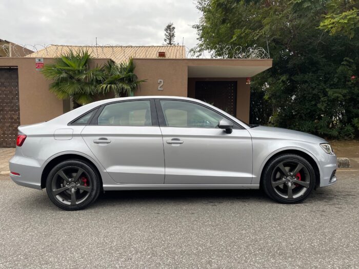 AUDI A3 2016 completo