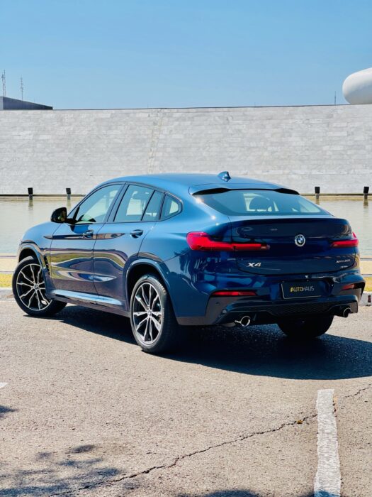 BMW X4 2020 completo