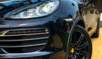 PORSCHE CAYENNE 2012 completo