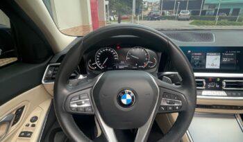 BMW 330 2020 completo