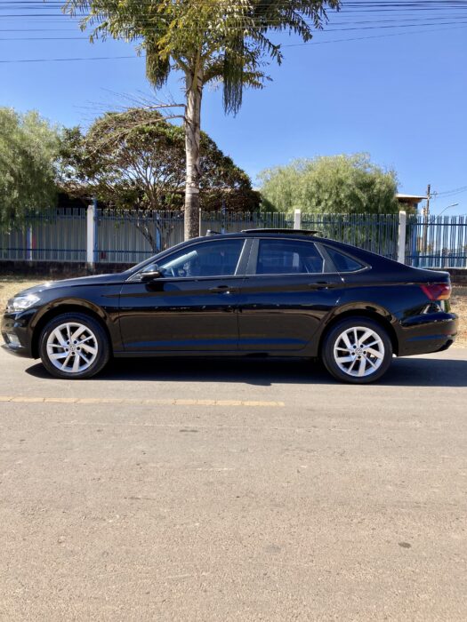 VOLKSWAGEN JETTA 2018 completo