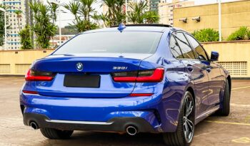 BMW 330 2019 completo