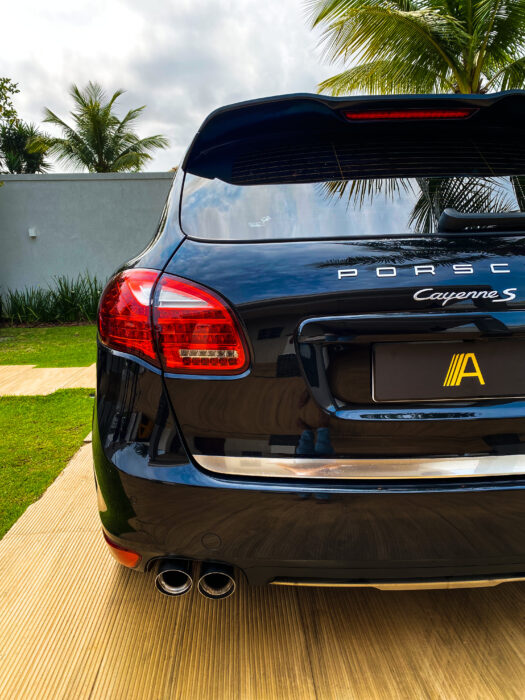 PORSCHE CAYENNE 2012 completo