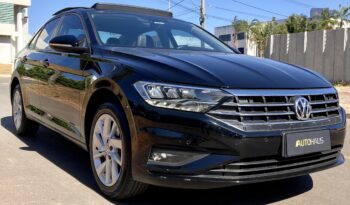 VOLKSWAGEN JETTA 2018 completo