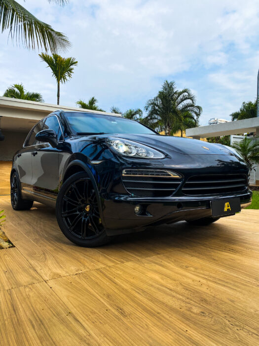 PORSCHE CAYENNE 2012 completo