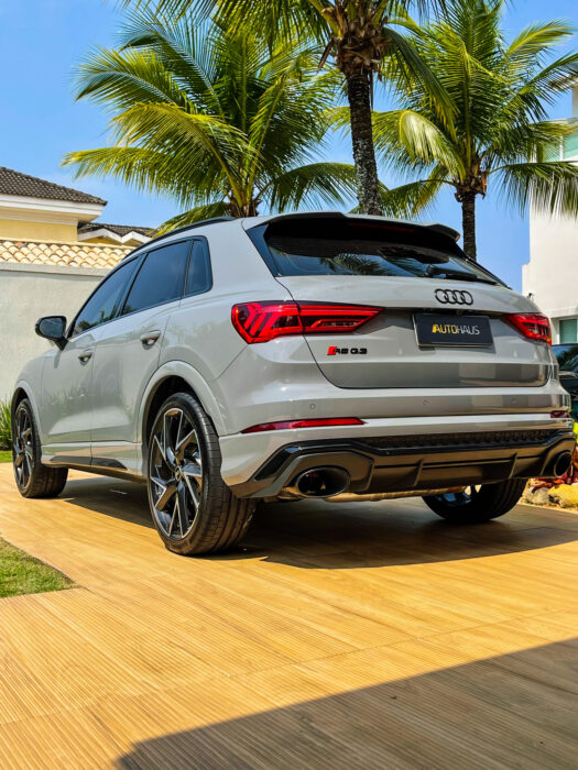 AUDI RS Q3 2021 completo