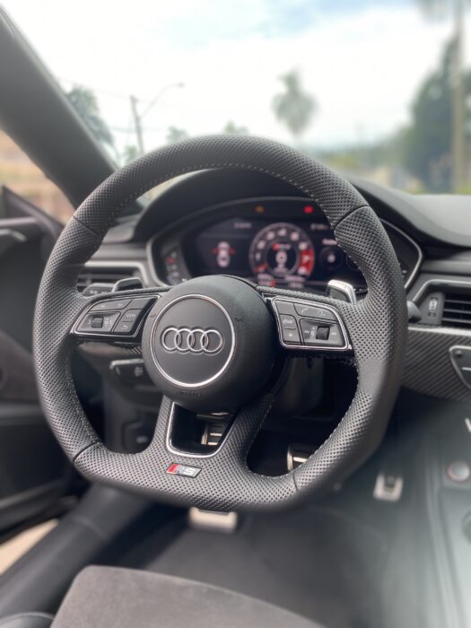 AUDI RS5 2019 completo