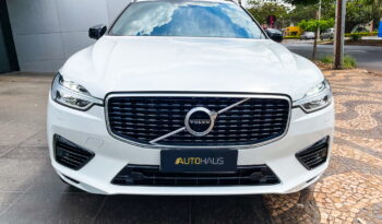 VOLVO XC60 2020 completo