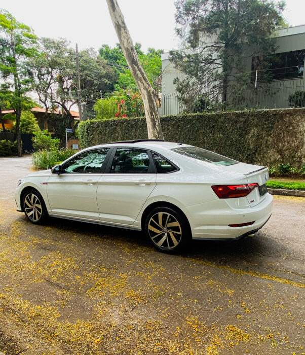 VOLKSWAGEN JETTA 2019 completo