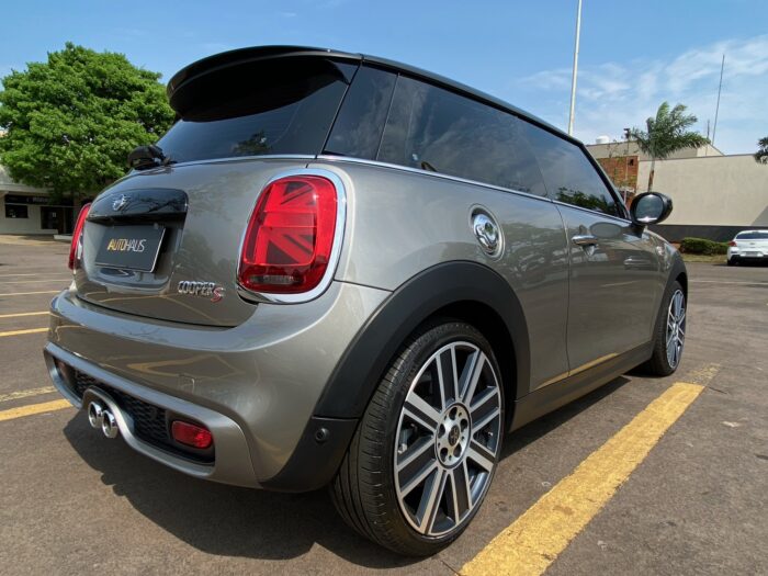 MINI COOPER 2020 completo