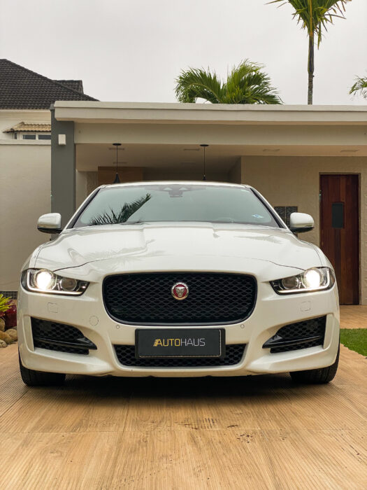 JAGUAR XE 2018 completo