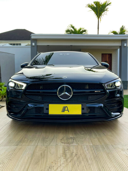 MERCEDES-BENZ CLA 35 AMG 2020 completo