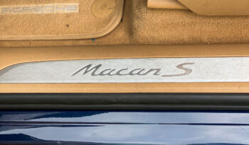 PORSCHE MACAN 2017 completo