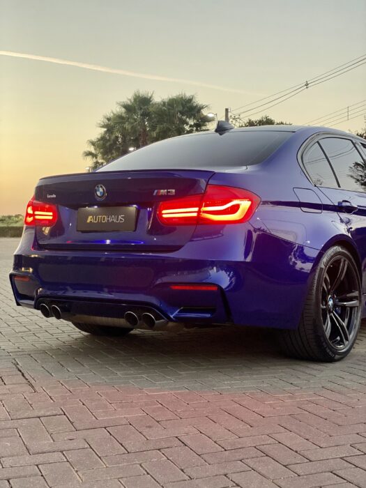 BMW M3 2018 completo