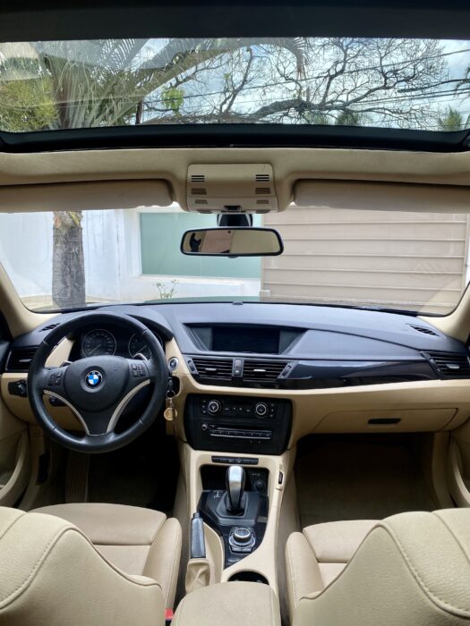 BMW X1 2012 completo