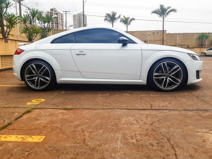 AUDI TT 2015 completo