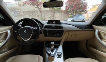 BMW 320i 2015 completo