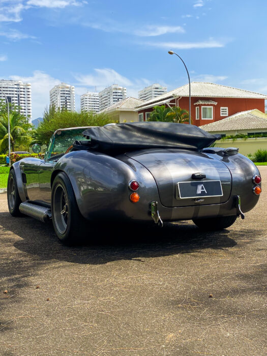 SHELBY COBRA 1975 completo