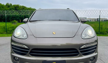 PORSCHE CAYENNE 2011 completo