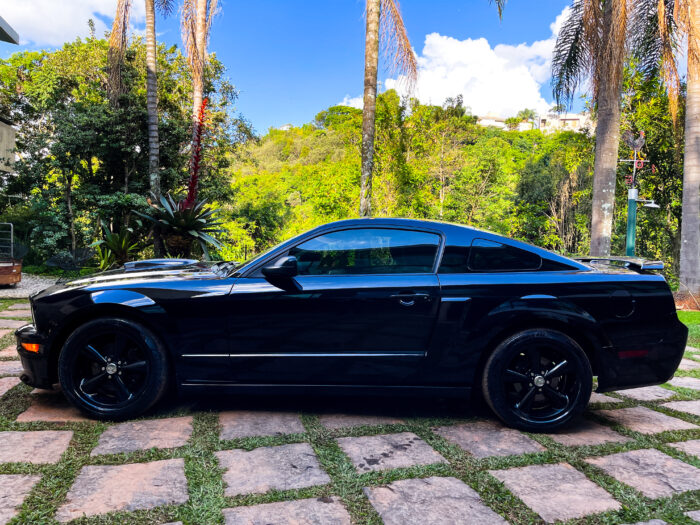 FORD Mustang 2009 completo