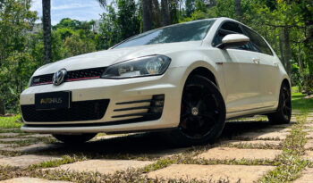 VOLKSWAGEN GOLF 2015 completo