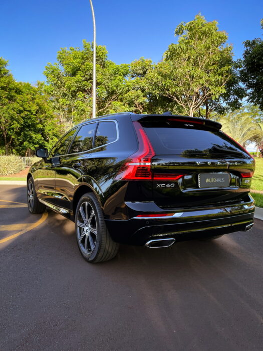VOLVO XC60 2019 completo