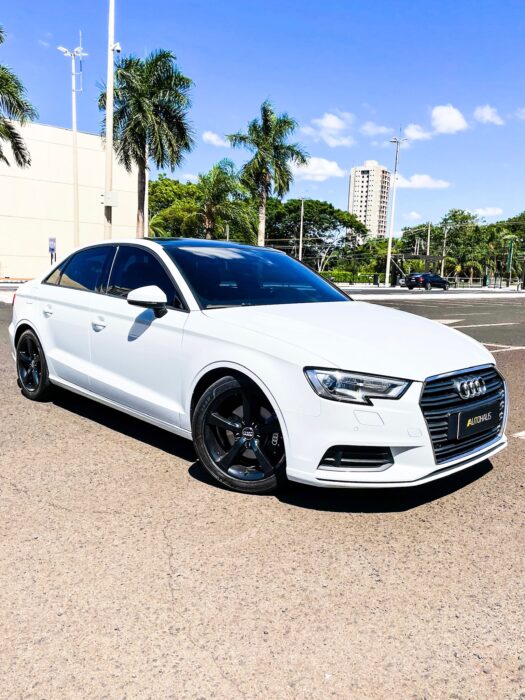 AUDI A3 2018 completo