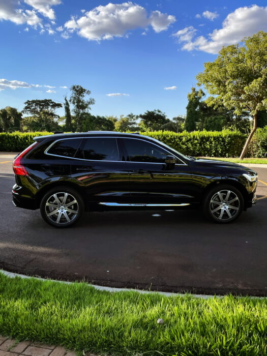 VOLVO XC60 2019 completo