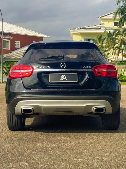 MERCEDES-BENZ GLA 200 2015 completo