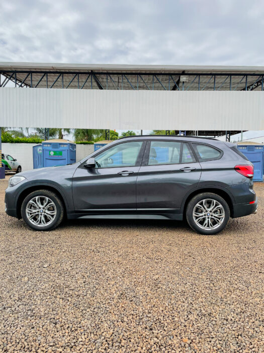 BMW X1 2020 completo