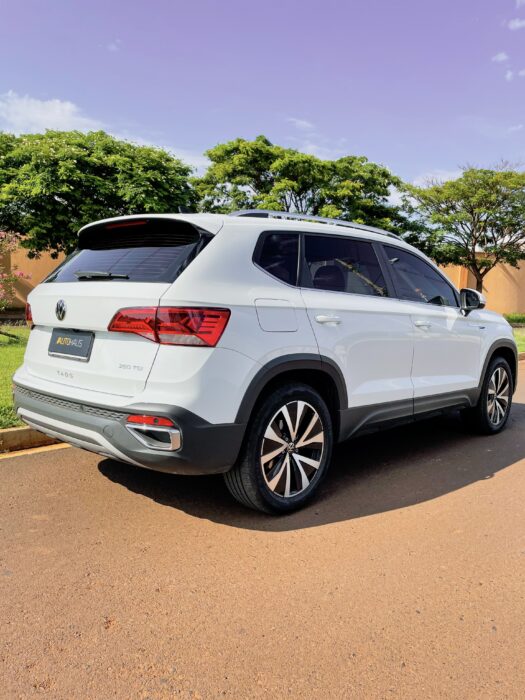 VOLKSWAGEN Taos 2022 completo