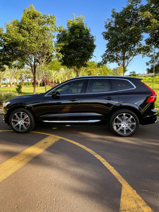 VOLVO XC60 2019 completo