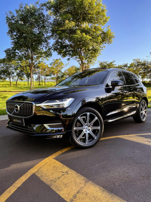 VOLVO XC60 2019 completo