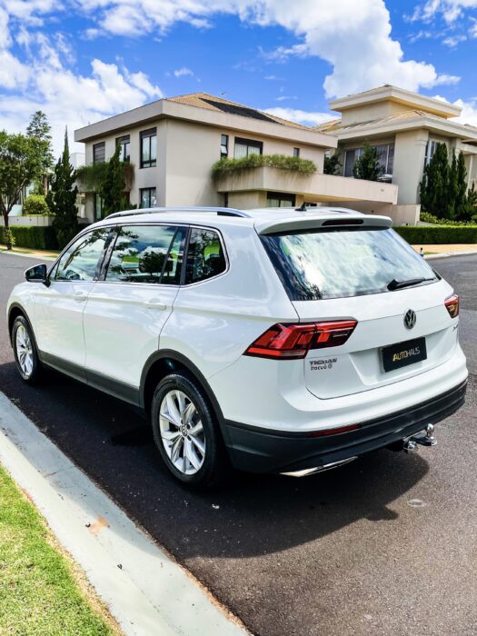 VOLKSWAGEN TIGUAN 2019 completo