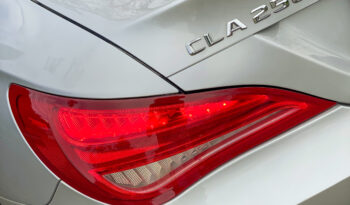 MERCEDES-BENZ CLA 250 2015 completo